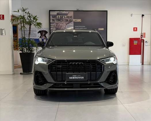 AUDI Q3 2.0 40 TFSI GASOLINA PERFORMANCE BLACK PLUS QUATTRO TIPTRONIC AUDI Q3 2.0 40 TFSI GASOLINA PERFORMANCE BLACK PLUS QUATTRO TIPTRONIC